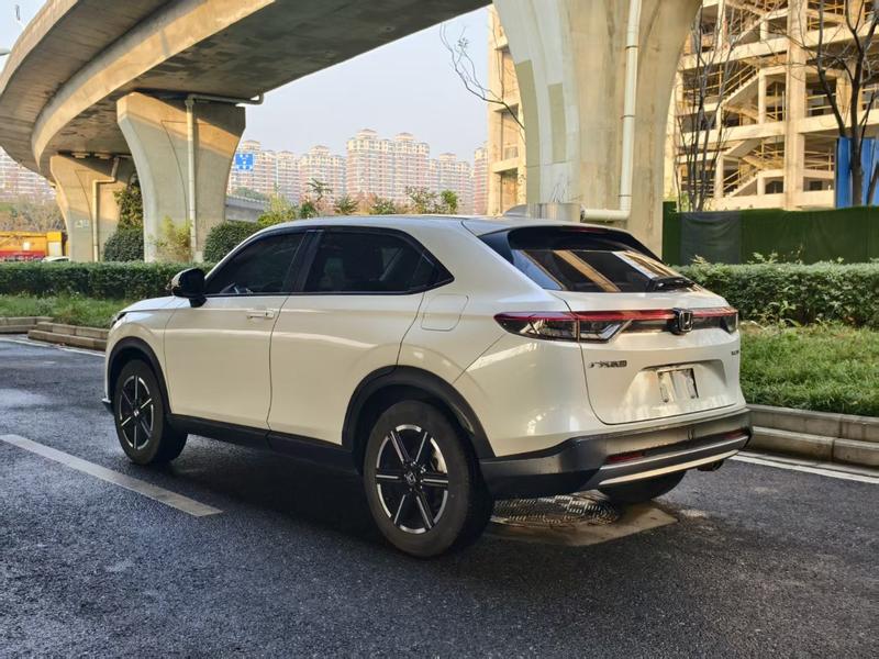 Honda Vezel, 2022 — фото 4 из 12