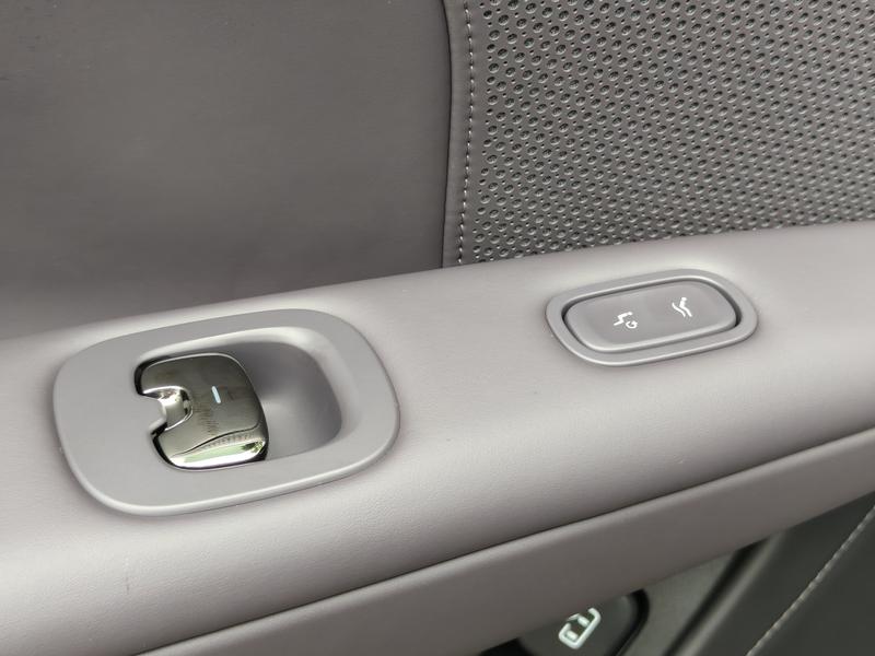 GAC Hyptec A8, 2025 — фото 11 из 12