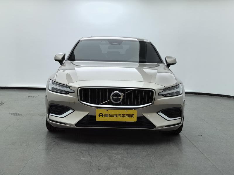 Volvo S60, 2022 — фото 2 из 12