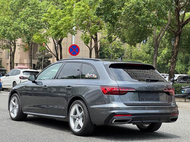 Audi A4, 2024 — фото 6 из 9