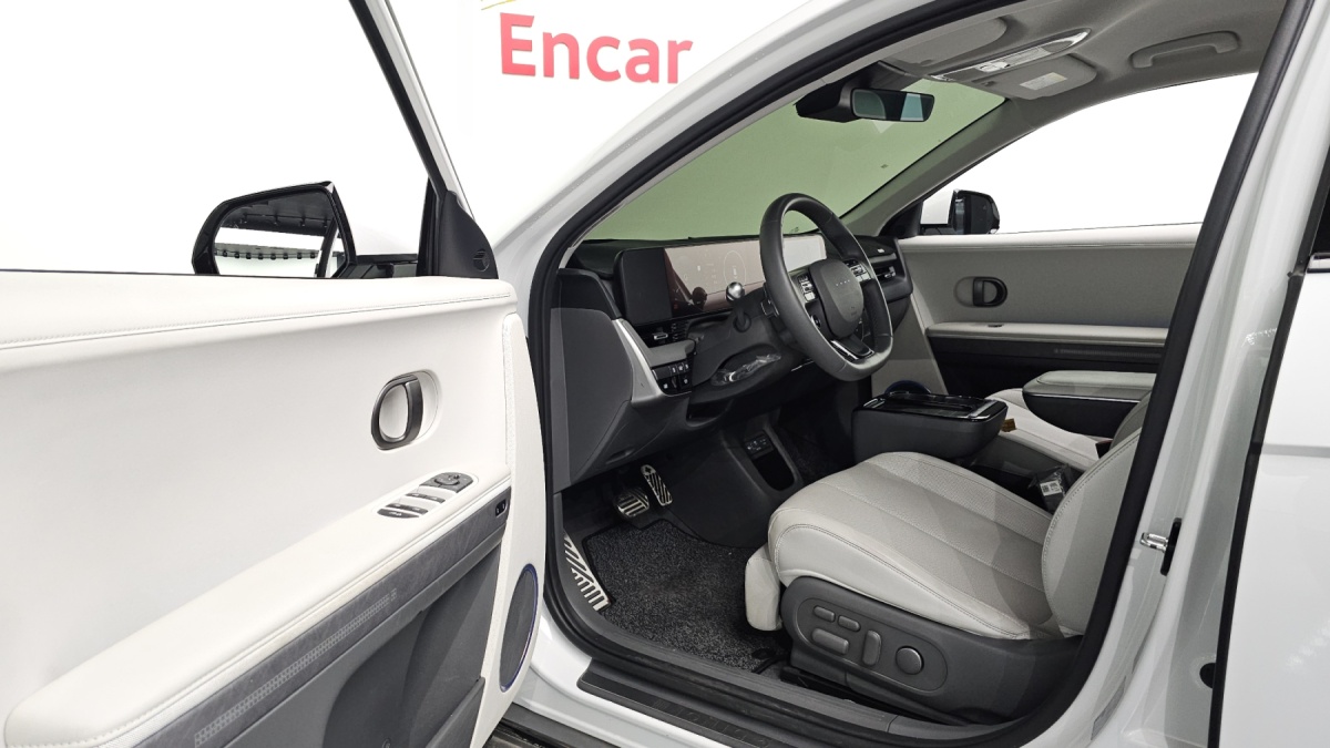 Hyundai Ioniq 5, 2024 — фото 9 из 12