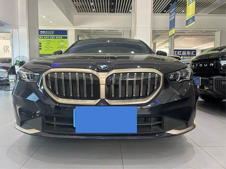 BMW 5 Series, 2024 — купить в Санкт-Петербурге под ключ