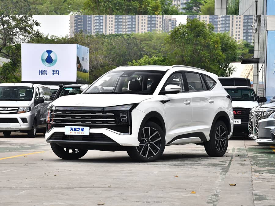 JAC X8 Plus, 2026 — купить в Казани под ключ
