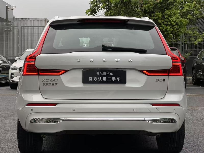 Volvo XC60, 2024 — фото 4 из 10
