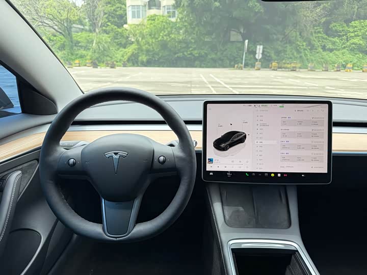 Tesla Model 3, 2022 — фото 8 из 9