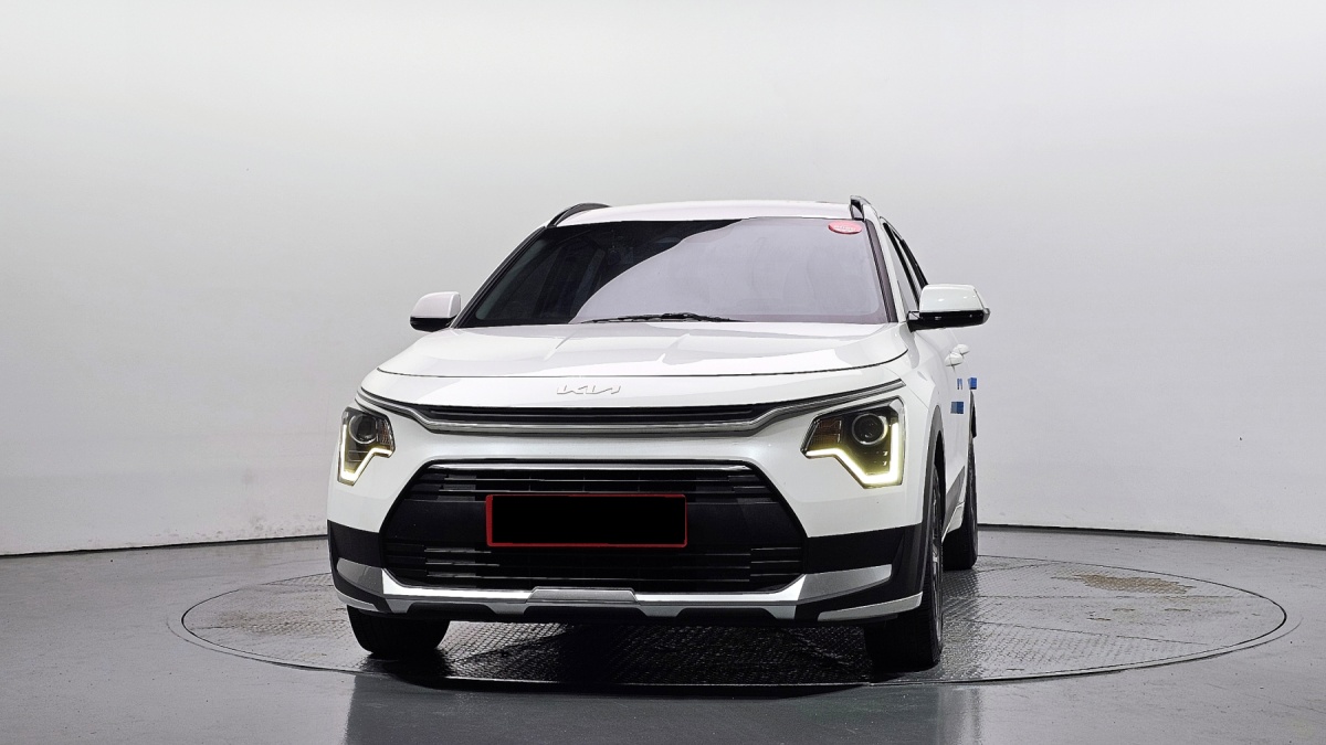 Kia Niro, 2022 — фото 3 из 12