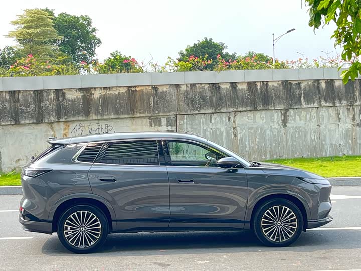 Dongfeng Aeolus L8, 2026 — фото 8 из 9
