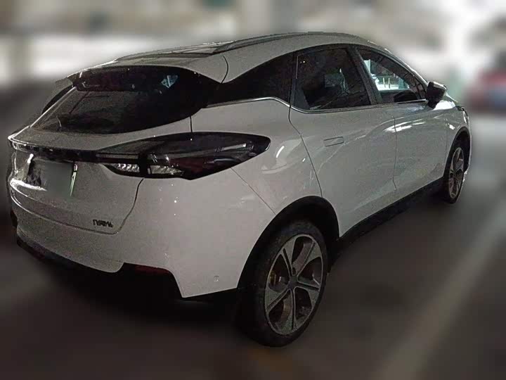 Geely Geometry M6, 2023 — фото 6 из 9