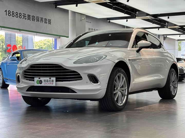 Aston Martin DBX, 2022 — купить в Иванове под ключ