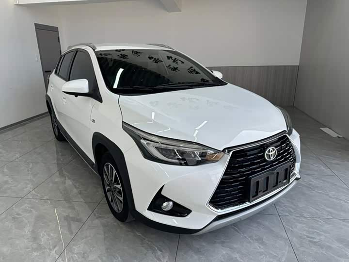 Toyota Yaris L Hatchback, 2022 — купить в Самаре под ключ