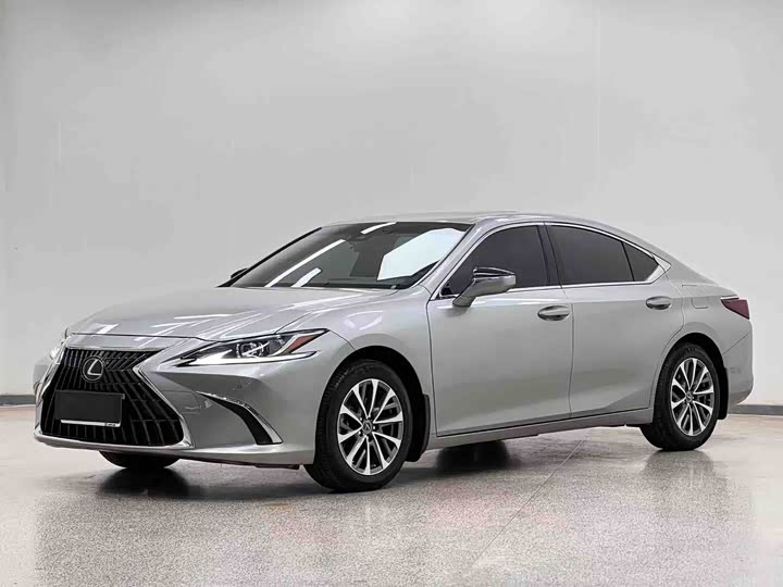 Lexus ES, 2022 — купить в Ярославле под ключ