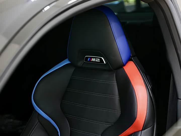 BMW M2, 2023 — фото 8 из 9