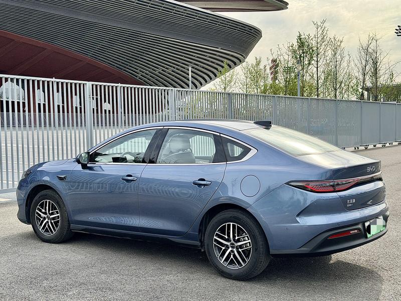 BYD Seal 05 DM-i Hybrid, 2025 — фото 4 из 12