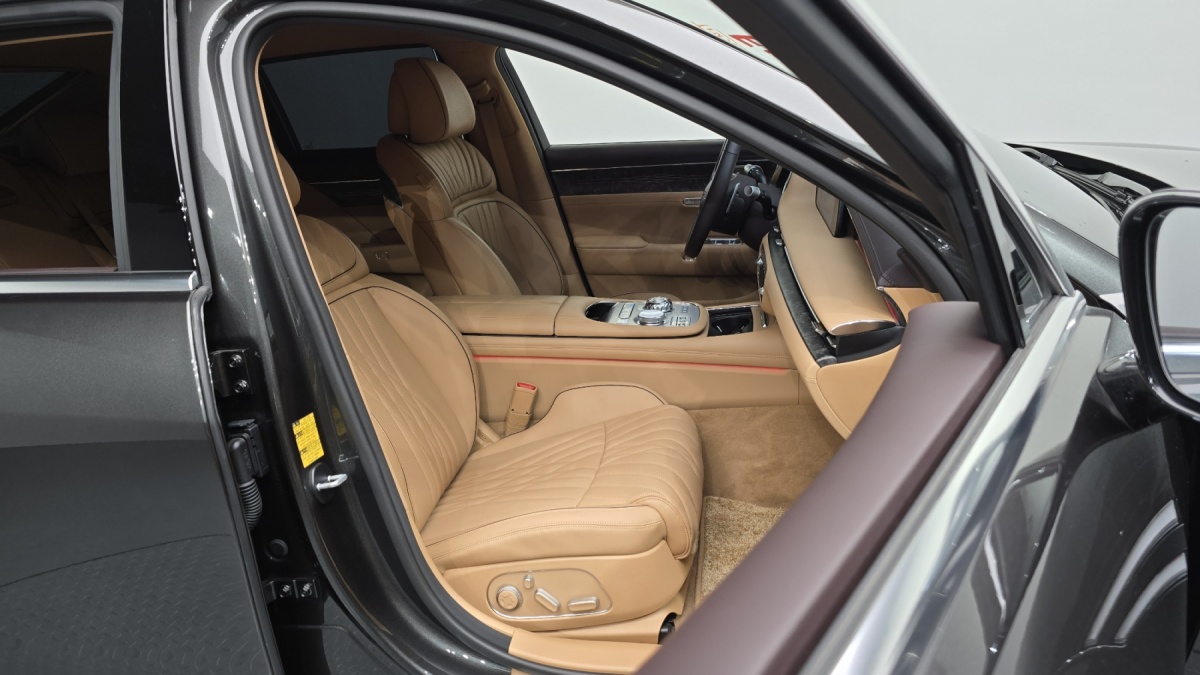 Genesis G90, 2025 — фото 12 из 12