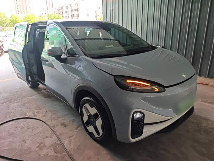 BAIC Arcfox Kaola S, 2025 — фото 4 из 9