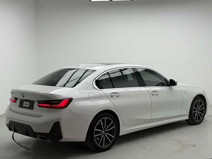 BMW 3 Series, 2023 — фото 6 из 9