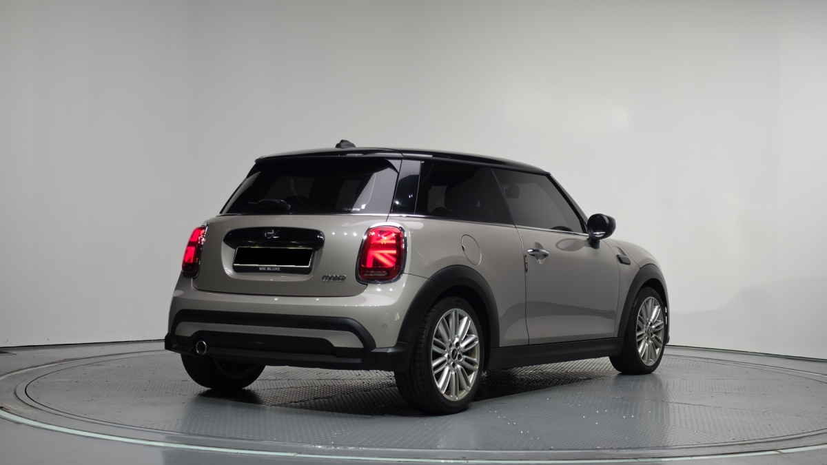 Mini Cooper, 2022 — фото 2 из 12
