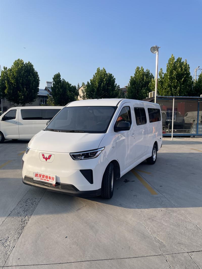 Wuling Yangguang, 2024 — купить в Казани под ключ