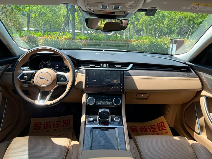 Jaguar XF L, 2022 — фото 4 из 9