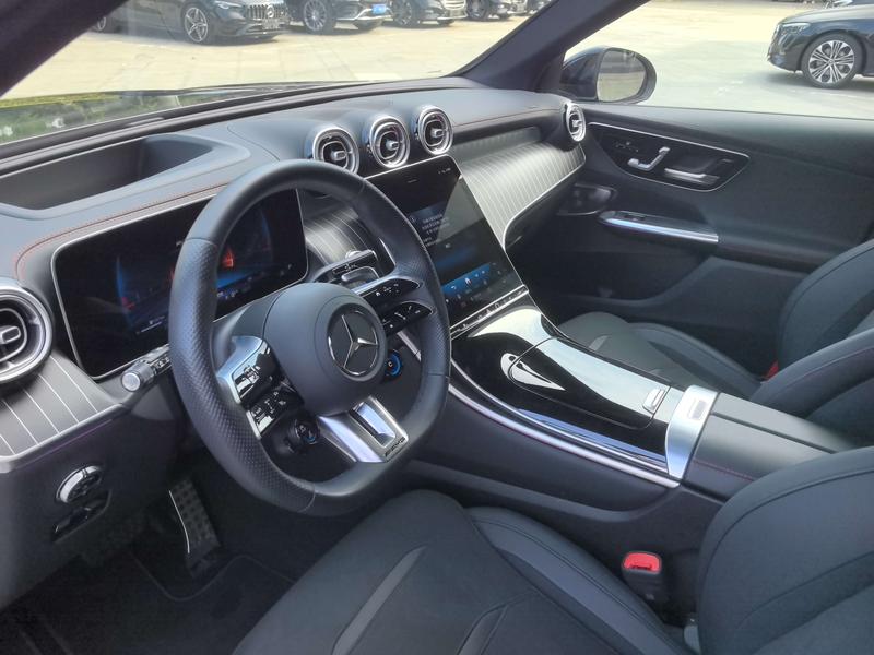 Mercedes-Benz GLC-Class AMG, 2025 — фото 12 из 12