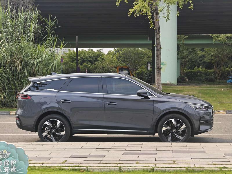 BYD Tang Hybrid/EV, 2023 — фото 7 из 12