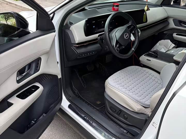 Nissan Ariya EV, 2022 — фото 4 из 9