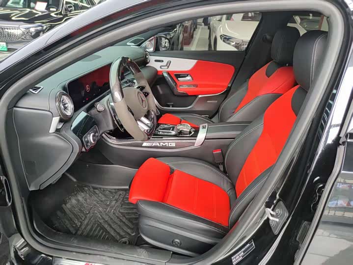 Mercedes-Benz A-Class AMG, 2024 — фото 5 из 9