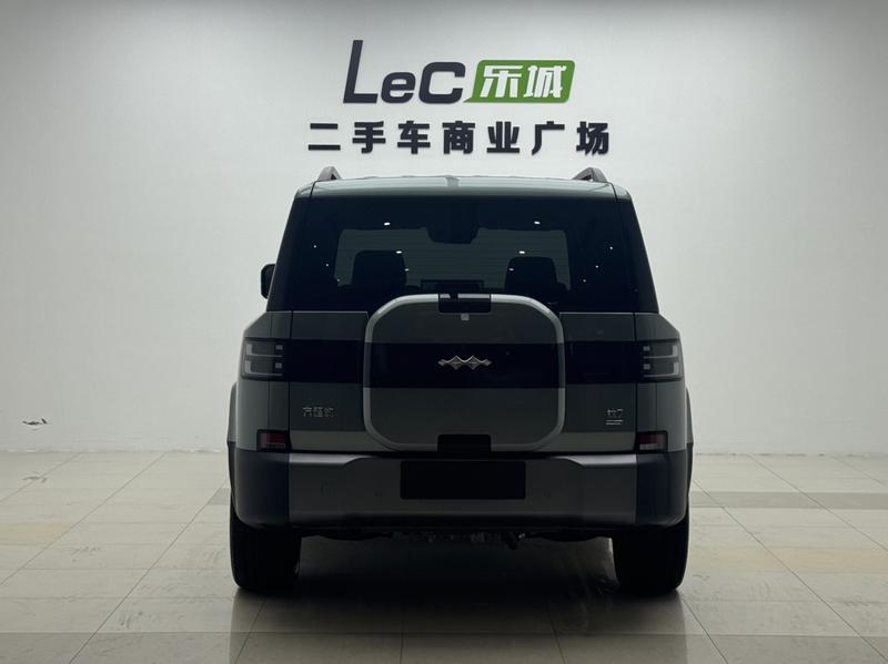 BYD FangChengBao Titanium 7 (Tai 7), 2025 — фото 6 из 12