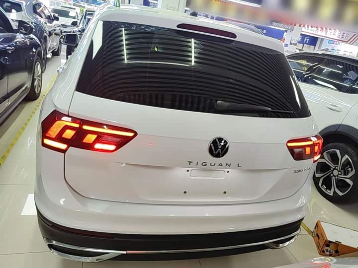 Volkswagen Tiguan L Pro, 2022 — фото 6 из 9
