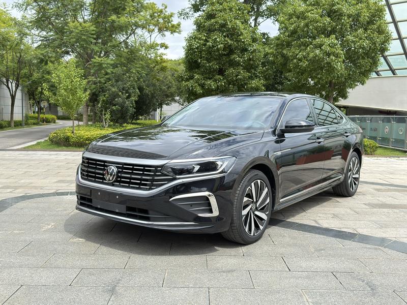 Volkswagen Passat, 2025 — купить в Москве под ключ