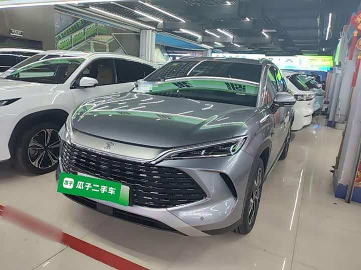 BYD Song L DM-i Hybrid, 2026 — фото 2 из 9