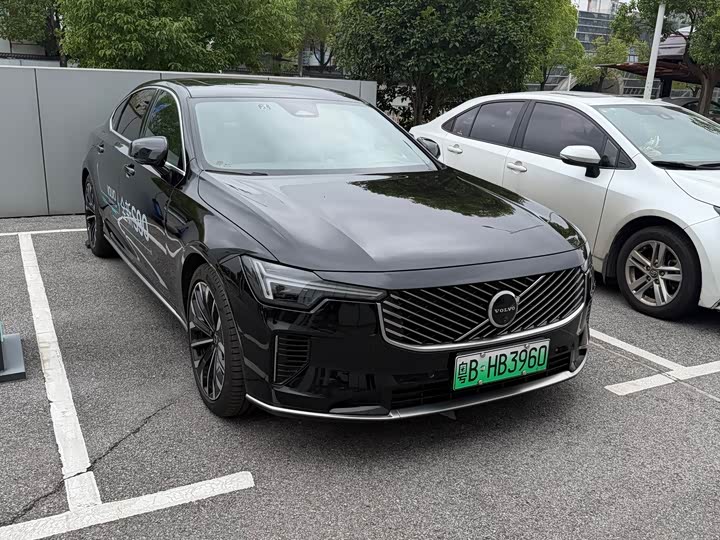 Volvo S90 Hybrid, 2025 — фото 3 из 9