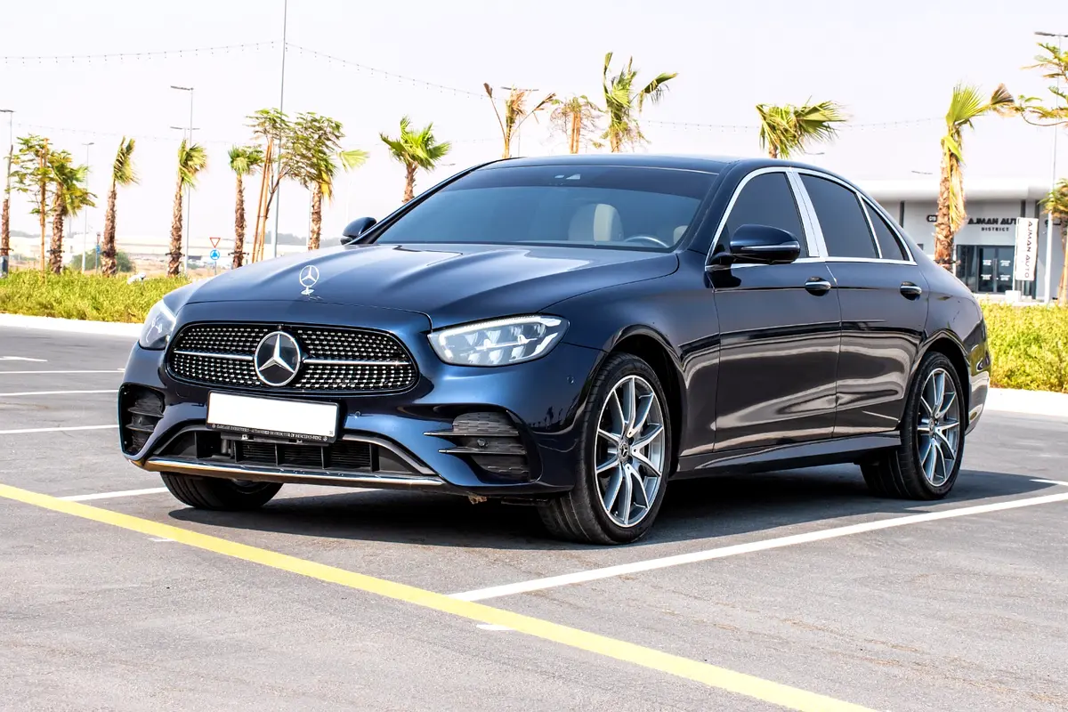 Mercedes-Benz E-Class, 2024 — фото 2 из 10