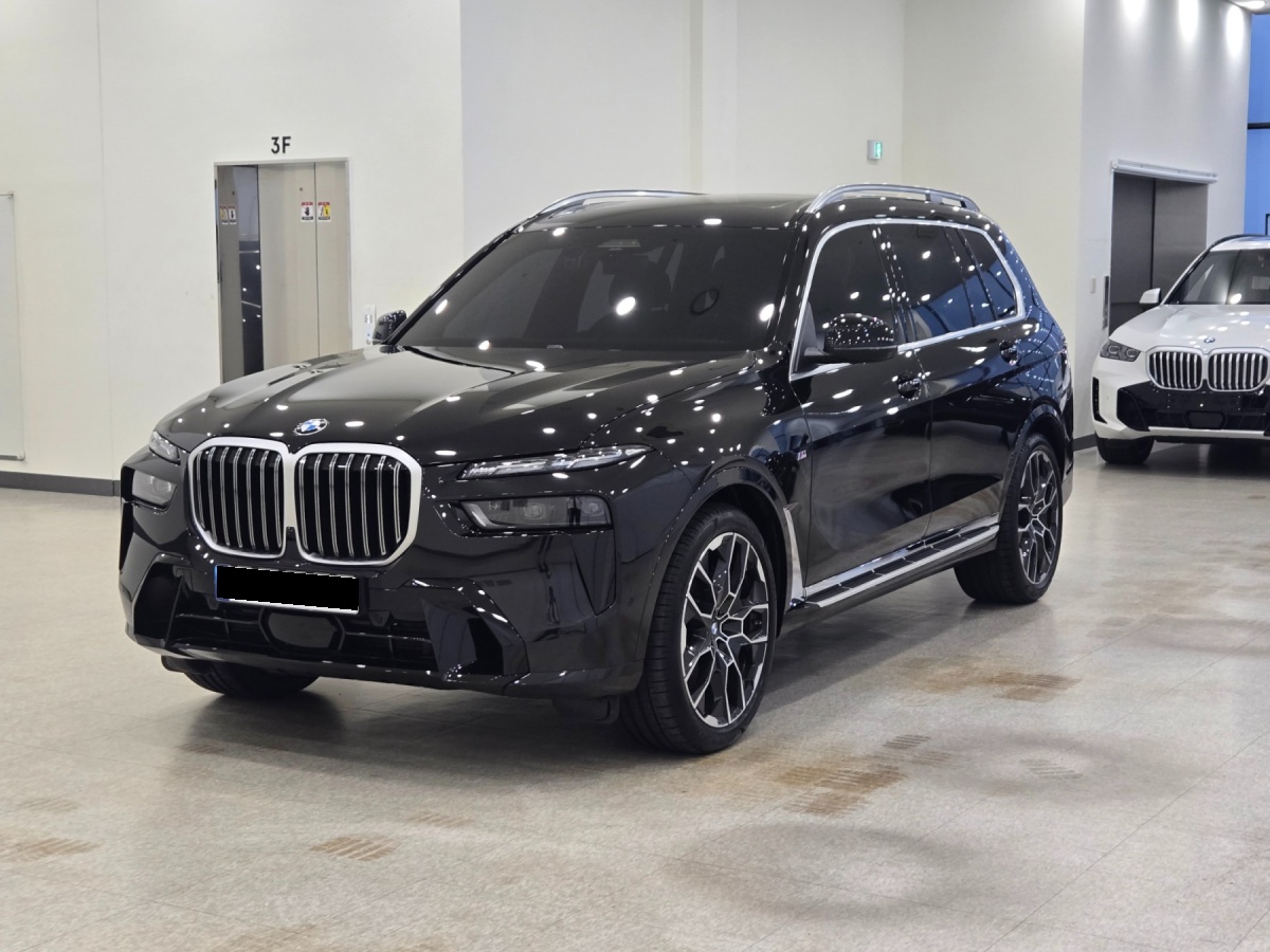 BMW X7, 2025 — купить в Саранске под ключ