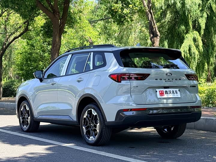 Ford Equator Sport Hybrid, 2025 — фото 4 из 9