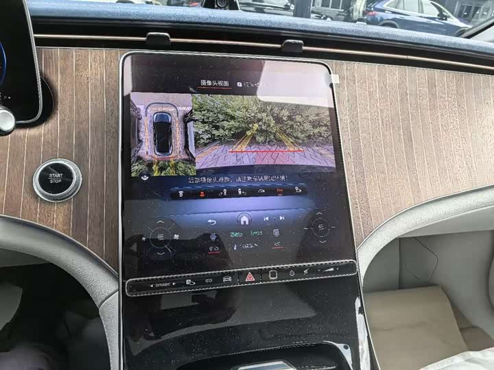 Mercedes-Benz EQE, 2025 — фото 8 из 9