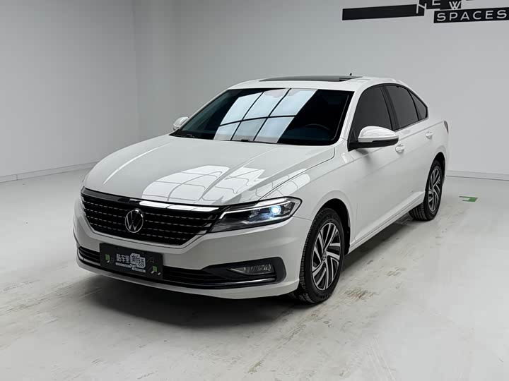 Volkswagen Lavida, 2022 — купить в Белгороде под ключ