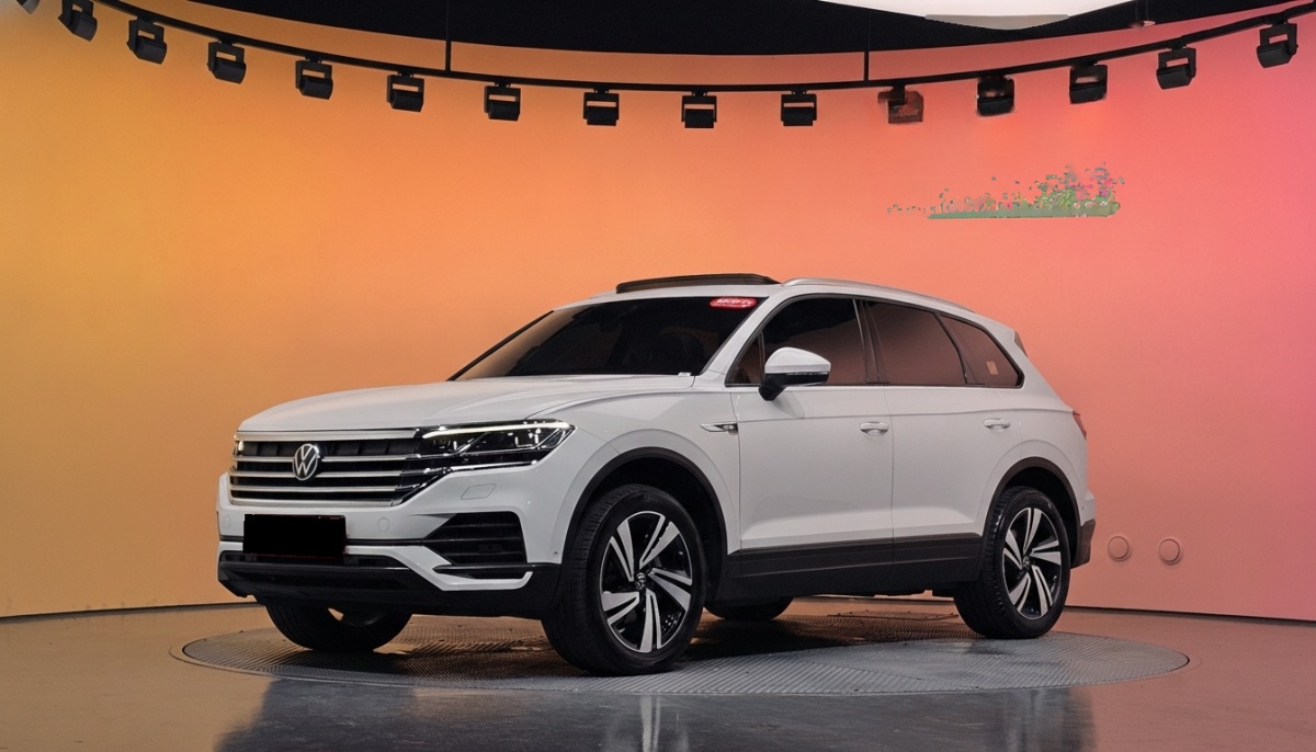 Volkswagen Touareg, 2023 — купить в Санкт-Петербурге под ключ