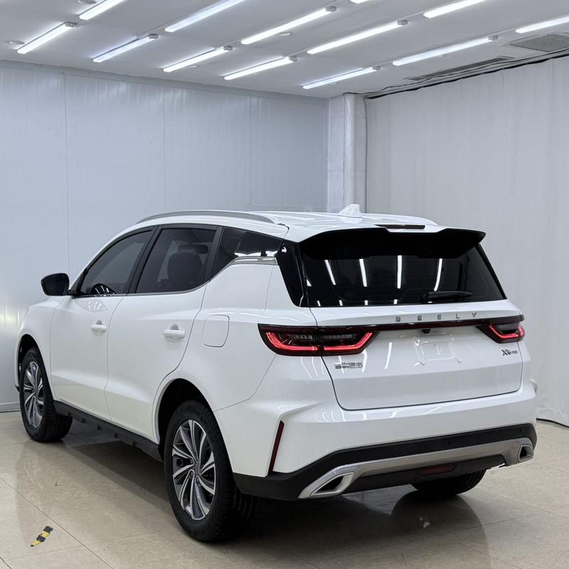 Geely Vision X6, 2023 — фото 4 из 12