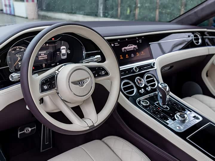 Bentley Continental GT, 2022 — фото 9 из 9