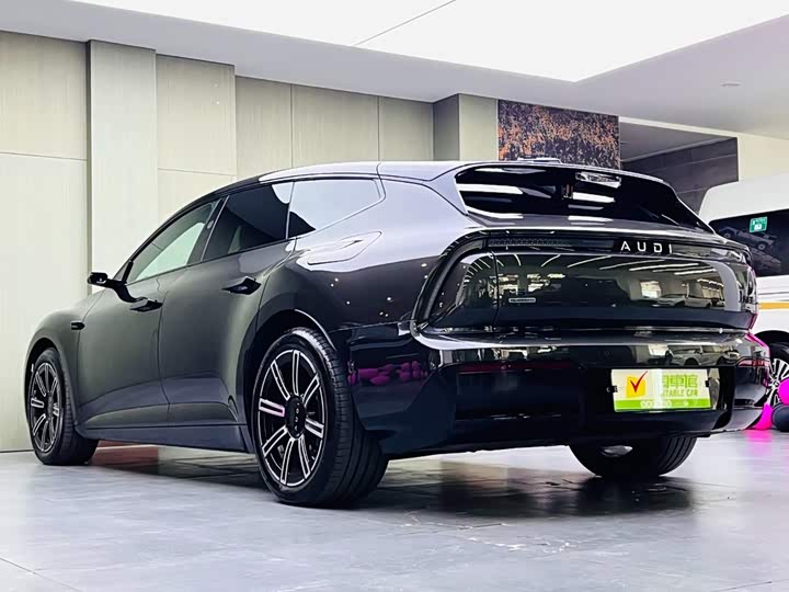 Audi × SAIC E5 Sportback, 2025 — фото 6 из 9