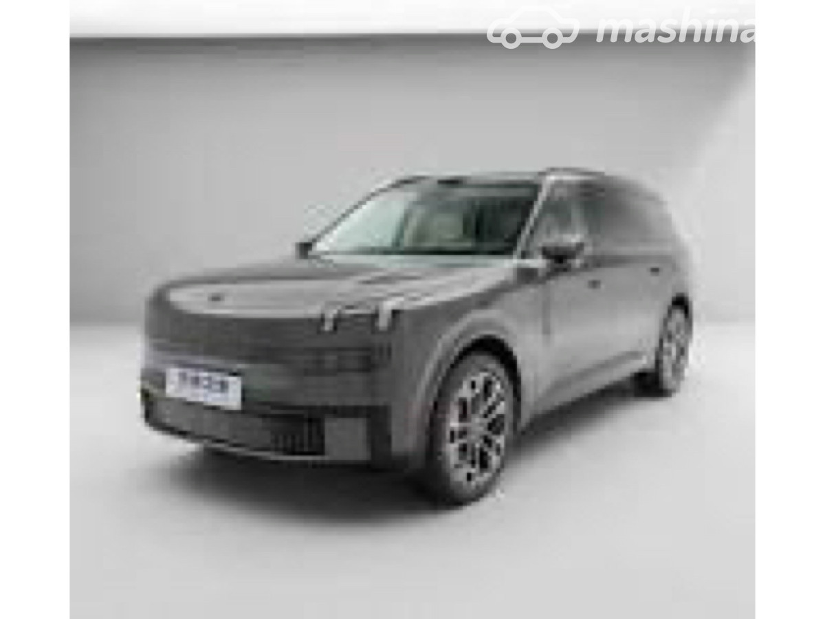 Lynk & Co 900, 2025