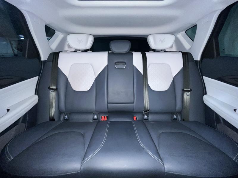 BAIC Arcfox Alpha T, 2023 — фото 11 из 12