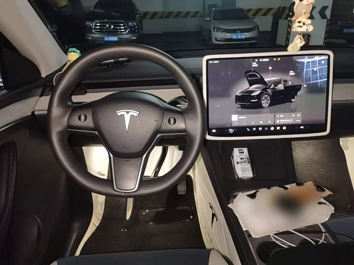 Tesla Model Y, 2023 — фото 3 из 9