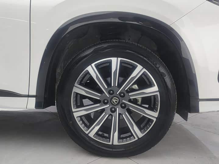Changan CS75 Plus, 2024 — фото 6 из 9