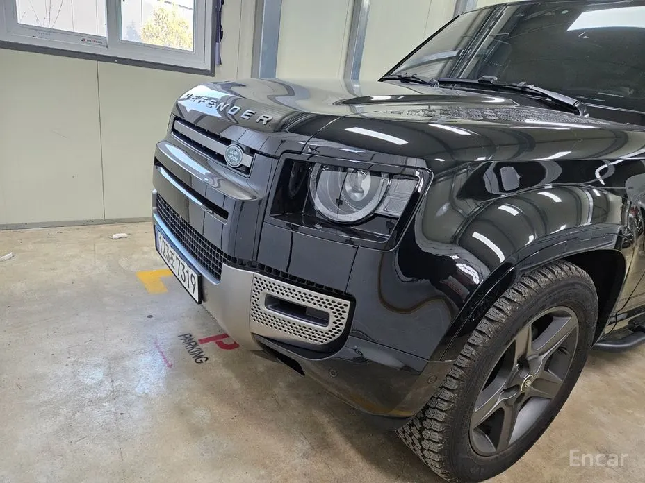 Land Rover Defender, 2025 — фото 2 из 12