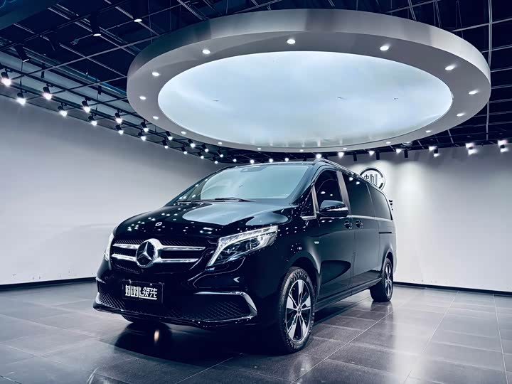 Mercedes-Benz V-Class, 2022 — купить в Тамбове под ключ