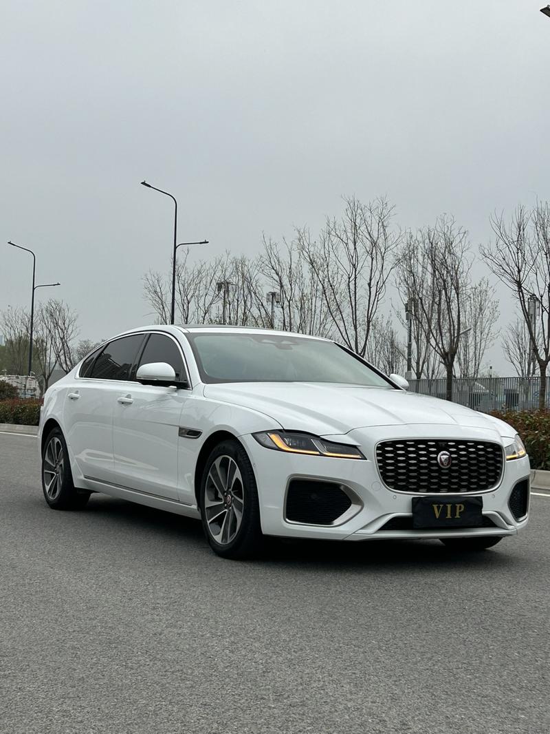Jaguar XF L, 2023 — фото 3 из 8