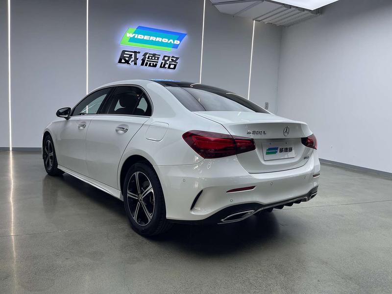 Mercedes-Benz A-Class, 2023 — фото 4 из 12