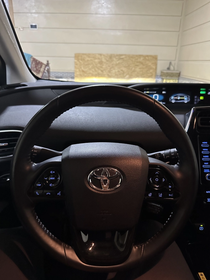 Toyota Prius, 2021 — фото 12 из 12